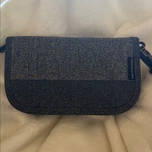 Sherpani Textured Charcoal Wrist Wallet